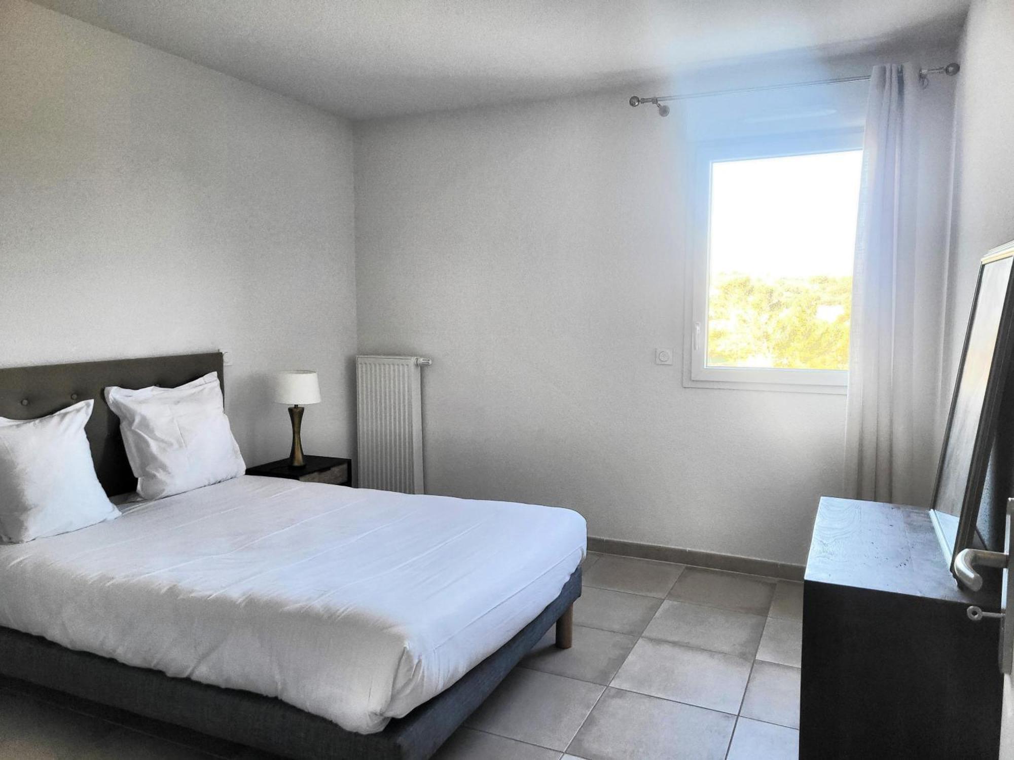 Zenao Appart'Hotels Villeneuve-lès-Avignon מראה חיצוני תמונה